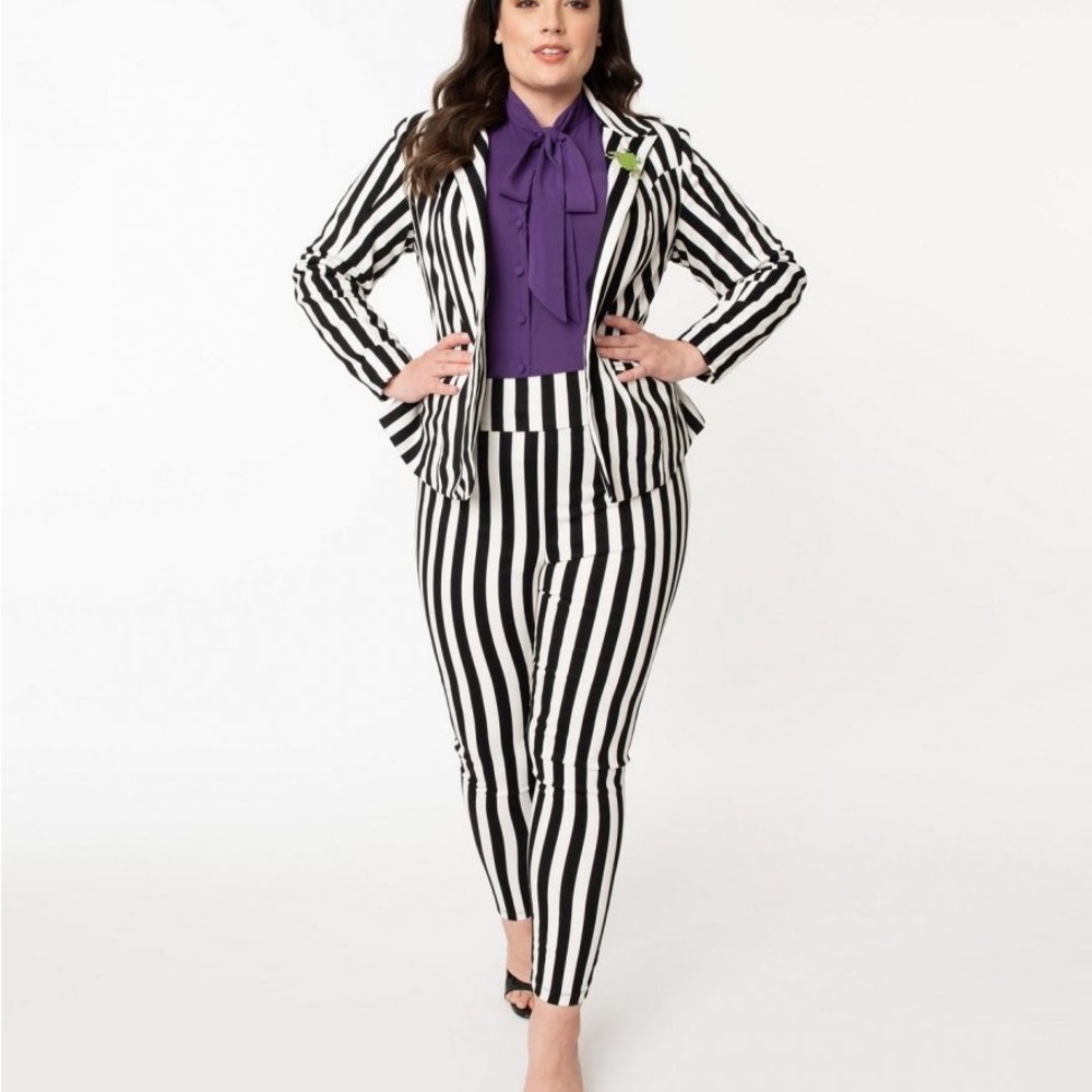 Beetlejuice suit set